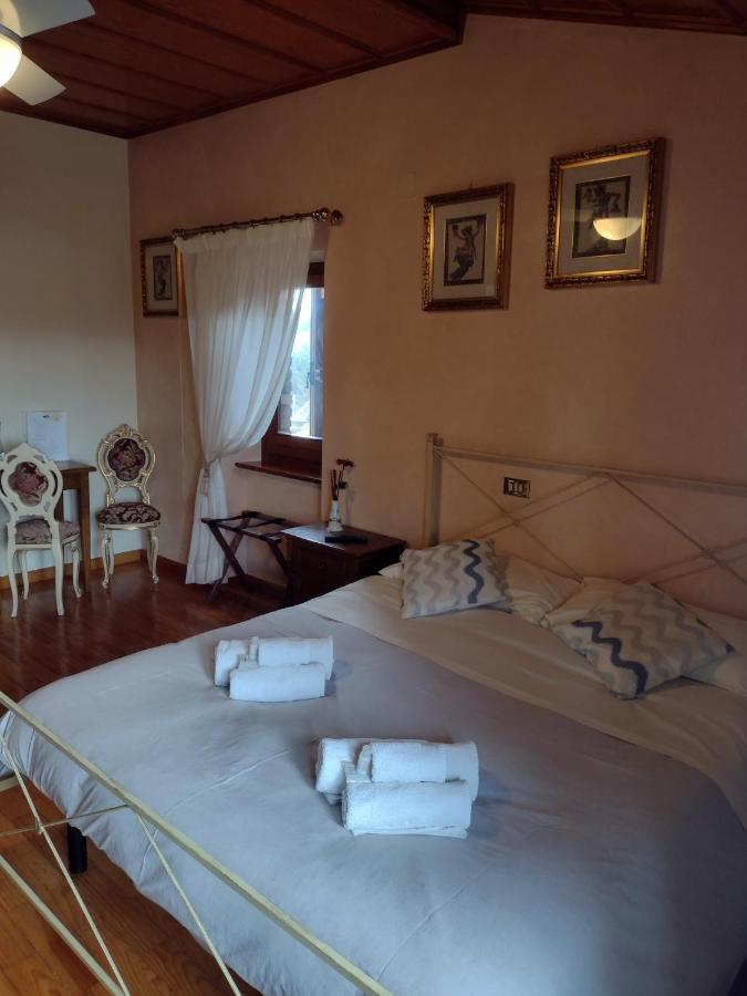 Villa Montegenco Comunanza Exterior photo